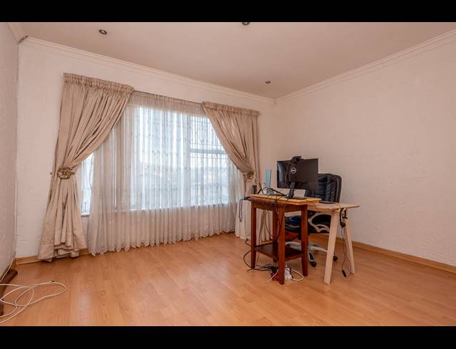 3 BEDROOM DUPLEX FOR SALE IN SUIDEROORD